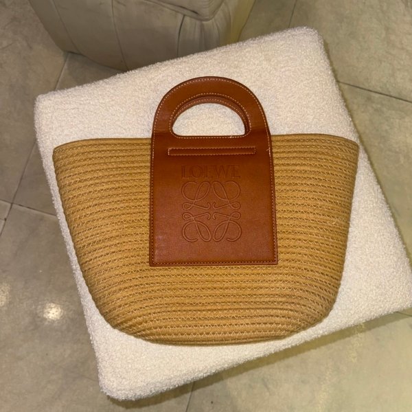 Loewe Summer bag