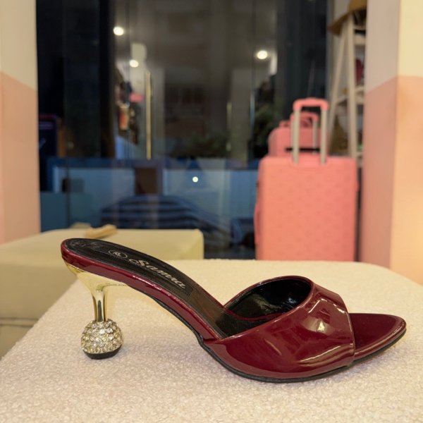 Disco Heel Slipper